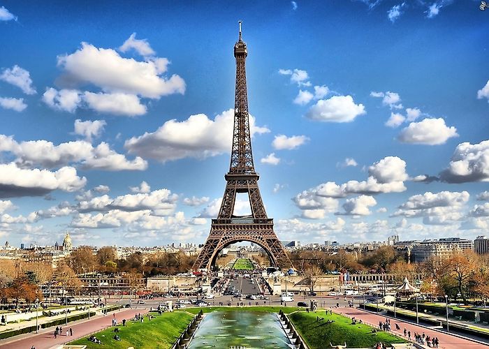 Eiffel Tower photo