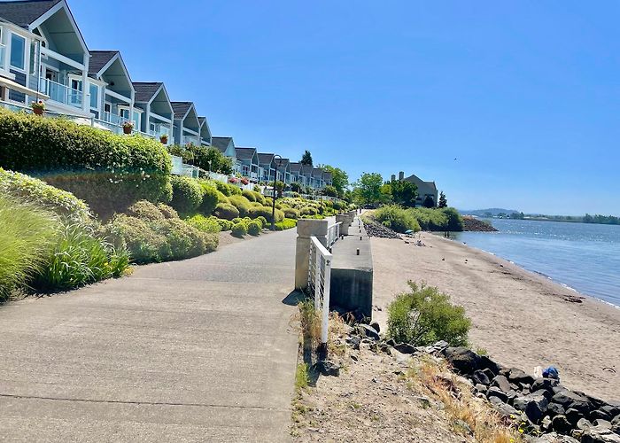 Vancouver Waterfront Trail photo