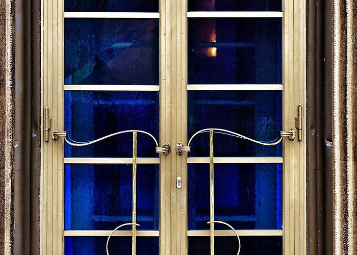 Renaissance-Theater Berlin Berlin Renaissance Theater door closed – See in Berlin photo