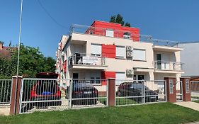 Veritas Apartment Zamárdi Exterior photo