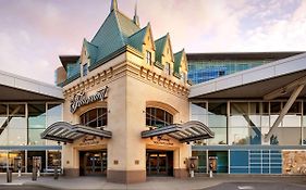 Fairmont Vancouver Airport In-Terminal Hotel Ρίτσμοντ Exterior photo