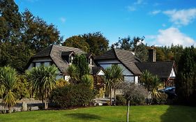 Tudor Lodge B&B Laragh Exterior photo