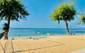 Sunny Beach Residence Jomtien Beach Exterior photo