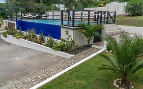 Family Complex Beside Beach W/Pool Montego Bay #1 Βίλα Exterior photo