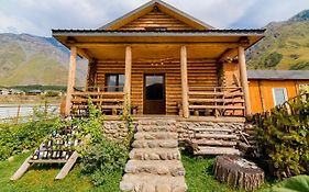 Old Hut Βίλα Kazbegi Exterior photo