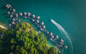 Pangkor Laut Resort - Small Luxury Hotels Of The World Kampong Pasir Bogak Exterior photo