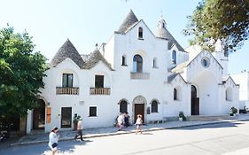 Hotel Sant' Antonio Αλμπερομπέλο Exterior photo