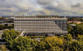 Irkutsk Hotel Exterior photo