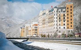 Azimut Hotel Freestyle Rosa Khutor Σότσι Exterior photo