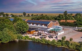 Hotel Nordstern Neuharlingersiel Exterior photo