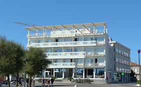 Hotel Cristallo Σενιγκάλια Exterior photo