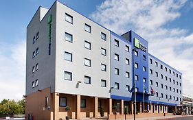 Holiday Inn Express Park Royal, An Ihg Hotel Λονδίνο Exterior photo