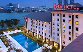 Ibis Bangkok Riverside Ξενοδοχείο Exterior photo