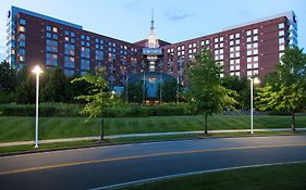 Hilton Boston Logan Airport Ξενοδοχείο Exterior photo