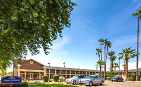 Howard Johnson By Wyndham Scottsdale Old Town Ξενοδοχείο Exterior photo