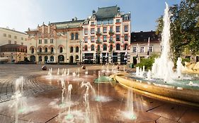 Antique Apartments Plac Szczepanski Krasków Exterior photo