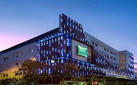 Ibis Styles Yogyakarta Ξενοδοχείο Exterior photo