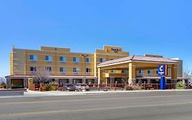 Comfort Inn Albuquerque Airport Exterior photo