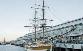 Somerset On The Pier Hobart Aparthotel Exterior photo