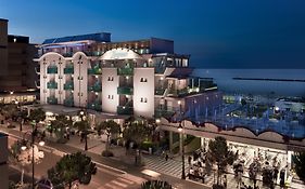 Hotel Lungomare Cesenatico Exterior photo