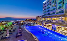 Marina Hotel Κουσάντασι Exterior photo