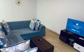 Crown Apartments -1Bedroom - Comfortable & Spacious , With An Awesome Base To Explore Κιγκάλι Exterior photo