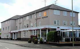 The Falcon Hotel Φάρνμπορο Exterior photo