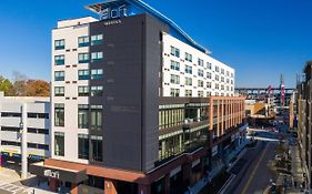 Aloft Atlanta At The Battery Atlanta Ξενοδοχείο Exterior photo