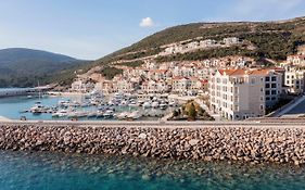 The Chedi Lustica Bay Ξενοδοχείο Τίβατ Exterior photo