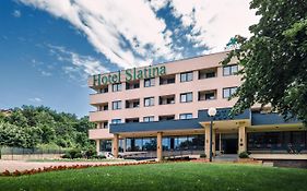 A Hoteli - Hotel Slatina Vrnjačka Banja Exterior photo