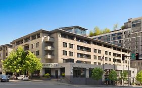 Courtyard By Marriott Seattle Bellevue/Downtown Ξενοδοχείο Exterior photo