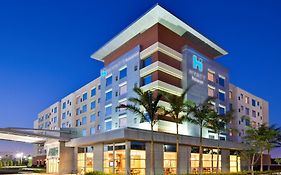 Hyatt House Fort Lauderdale Airport/Cruise Port Ξενοδοχείο Dania Beach Exterior photo