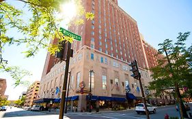 Hilton Milwaukee City Center Ξενοδοχείο Exterior photo