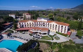 Karavados Beach Hotel Exterior photo