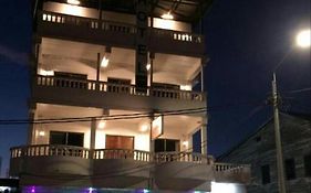 Hotelmidnight78 Παραμαρίμπο Exterior photo