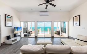 Breathtaking Turtle Tail Drive Oceanfront Villa Providenciales Exterior photo