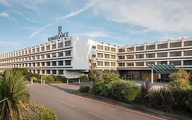 Renaissance London Heathrow Hotel Harlington  Exterior photo