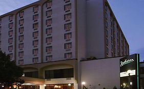 Radisson Hotel Μπίσμπαρκ Exterior photo