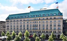 Hotel Adlon Kempinski Βερολίνο Exterior photo