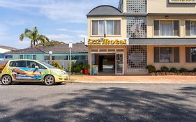 Port Aloha Motel Port Macquarie Exterior photo