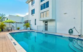 Naples Park Central Hotel Exterior photo