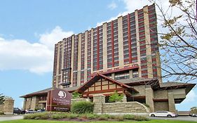 Doubletree Fallsview Resort & Spa By Hilton - Καταρράκτες του Νιαγάρα Exterior photo