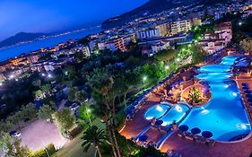 Hilton Sorrento Palace Ξενοδοχείο Exterior photo