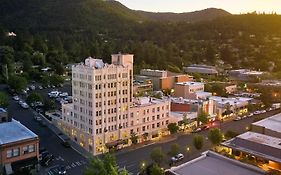 Ashland Springs Hotel Exterior photo