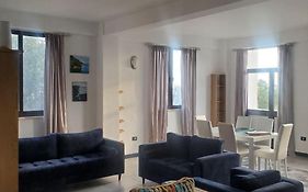 Yole Furnished Apartments Αντίς Αμπέμπα Exterior photo