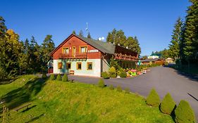 Hotel Polovnik Demanovska Dolina Exterior photo