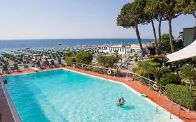 Hotel Gabriella Ντιάνο Μαρίνα Exterior photo