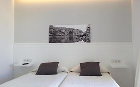 Hostal La Palma Ξενοδοχείο Fornells  Room photo