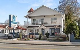 Kettle Valley Beach Resort Πέντικτον Exterior photo