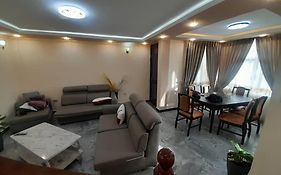 Addis Ababa Renting Διαμέρισμα Exterior photo